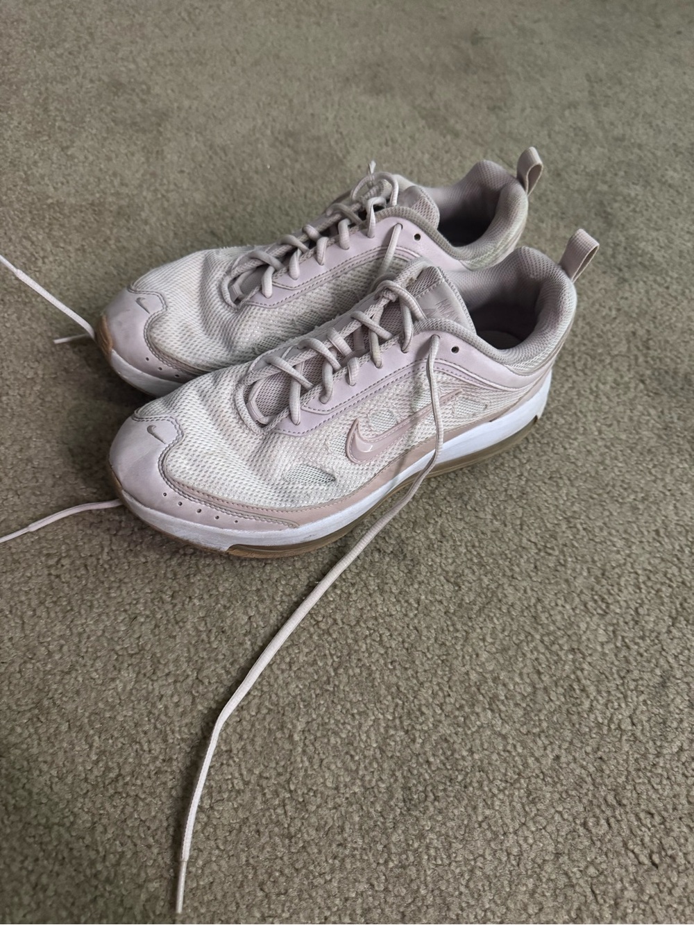 Nike Women’s Pale Pink Mesh Running Sneakers